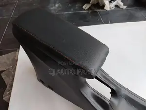 Honda Fit Shuttle GP2 Arm Rest