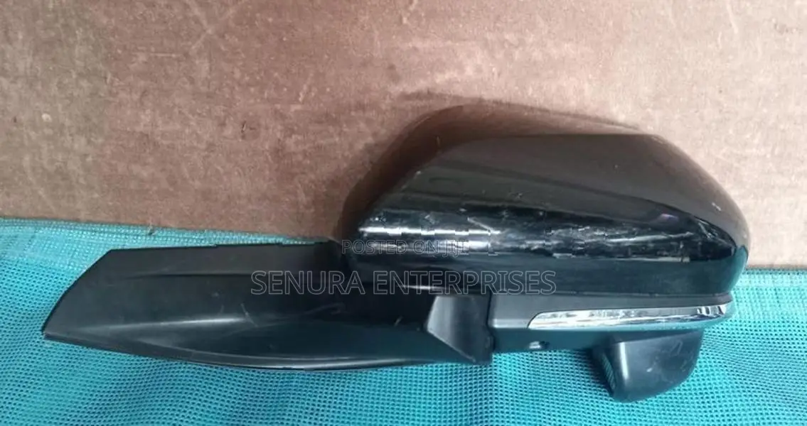Toyota Chr Camera with Side Mirror Lh (w10)