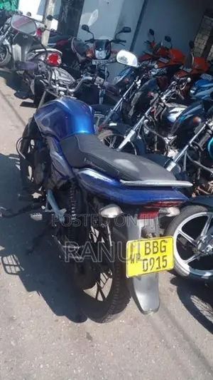 Bajaj Discover 125 2015