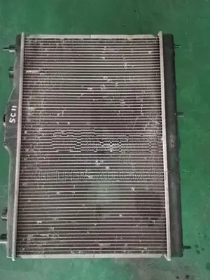 Nissan Tiida SC11 Radiator