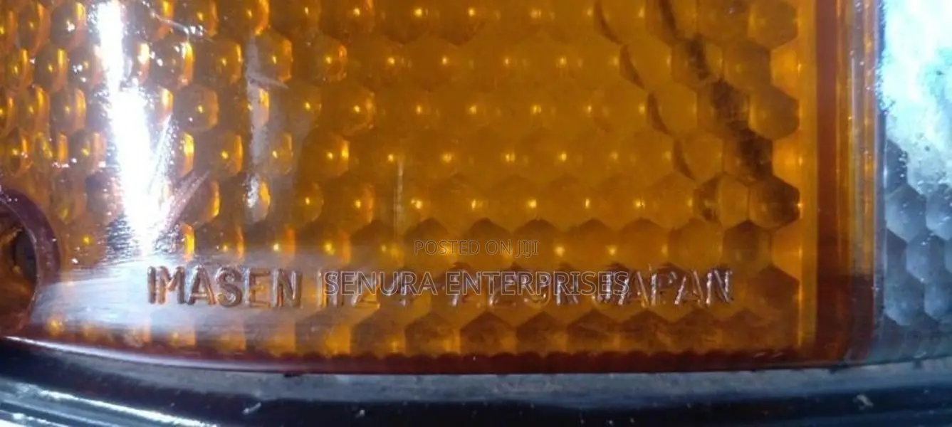 MITSUBISHI CANTER FUSO SIGNAL LIGHT RH