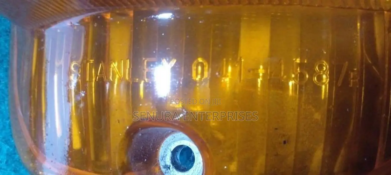 TOYOTA HIJET V S 110P SIGNAL LIGHT RH