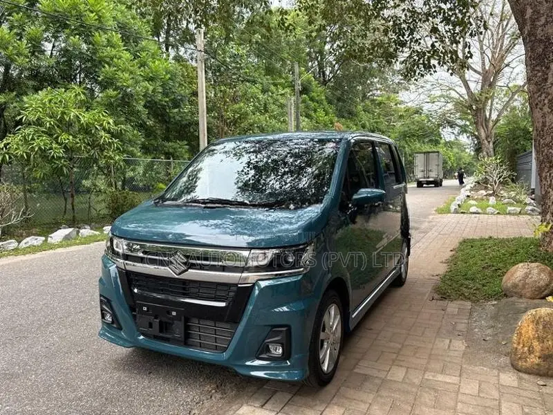 Suzuki Wagon R Custom ZX 2023