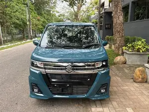 Suzuki Wagon R Custom ZX 2023