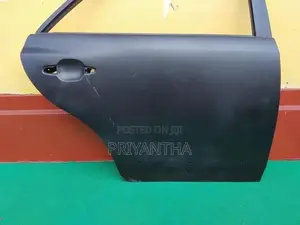 Toyota Premio Right Side Door Panel
