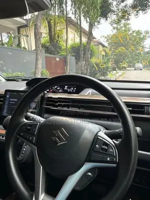 Suzuki Wagon R Custom ZX 2023