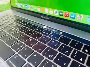 Macbook Pro i7 Laptop