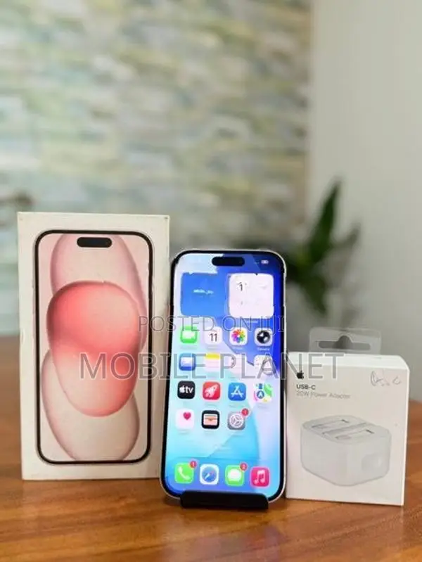 Apple iPhone 15 128GB (Used)