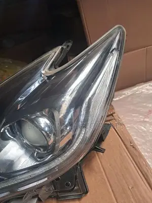Prius 30 Under LED Head Lamp