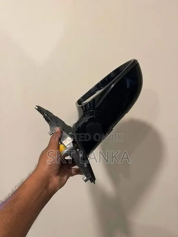 Genuine BMW X5 M Sport 2017 Driver Side Mirror Complete Camera