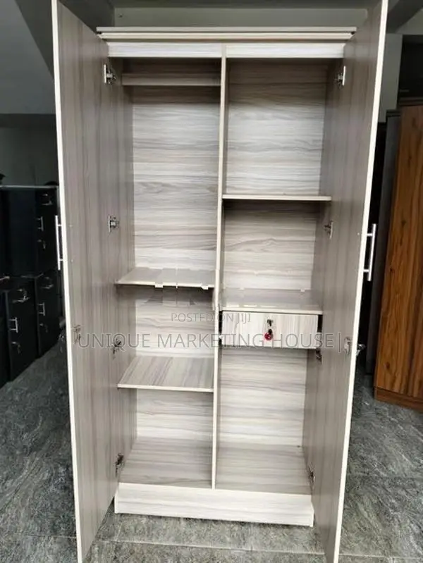 Modern 2D American White Side Hanging Wardrobe