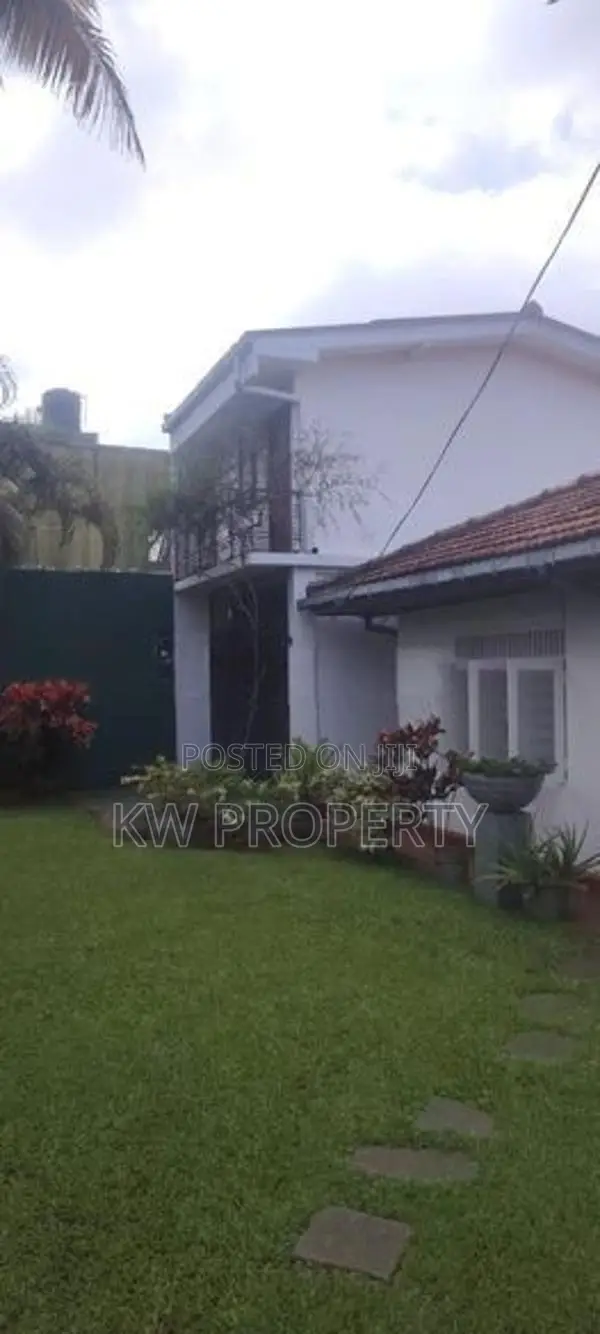Two story house for sale in ratmalana