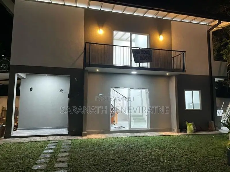 House in Godagama Homagama Sale