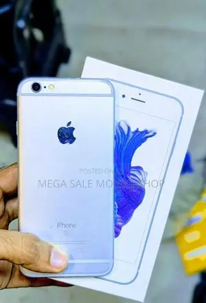 Apple iPhone 6S 64GB (Used)