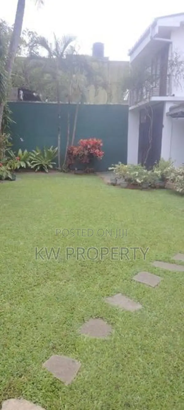Two story house for sale in ratmalana
