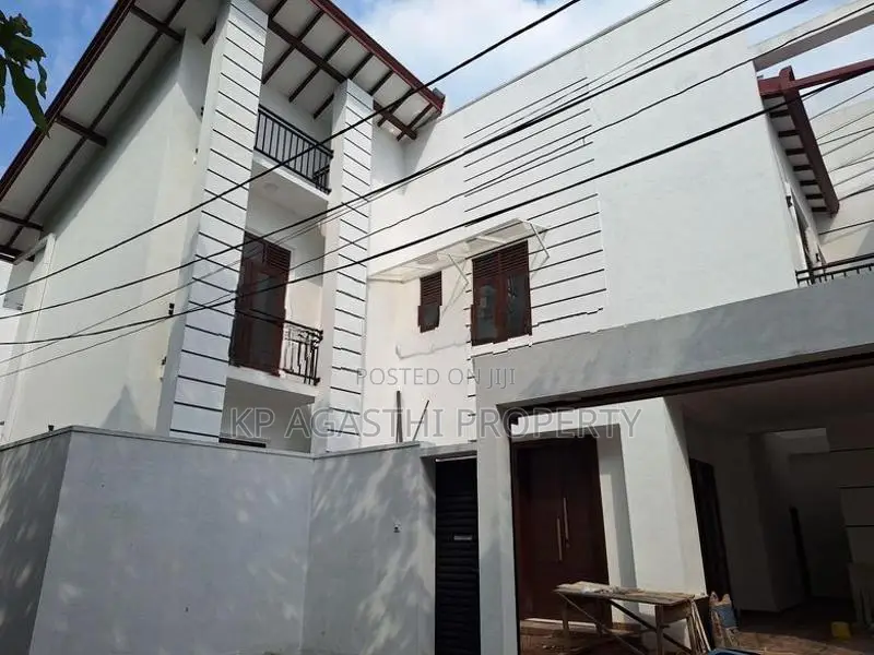 Brand New Luxury House for Sale in Kotte