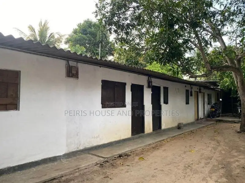 Boarding House For Sale Amandoluwa Katunayake Gampaha