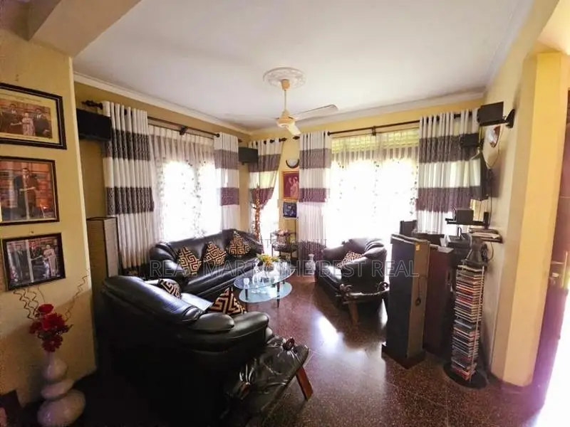 Ratmalana : 6BR (13 perches) House for Sale