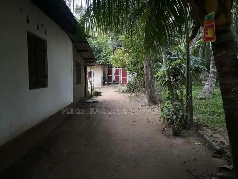 Boarding House For Sale Amandoluwa Katunayake Gampaha
