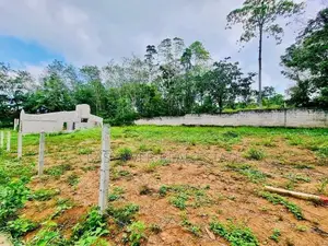 මිනුවන්ගොඩ නගරයට හා කොළඹ 5 පාරට ආසන්නව පර්චස් 15 කොටස් 2