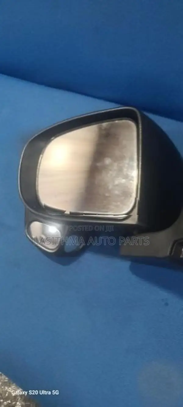 Raize Side Mirror