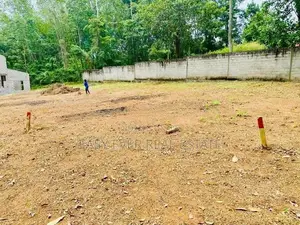 මිනුවන්ගොඩ නගරයට හා කොළඹ 5 පාරට ආසන්නව පර්චස් 15 කොටස් 2