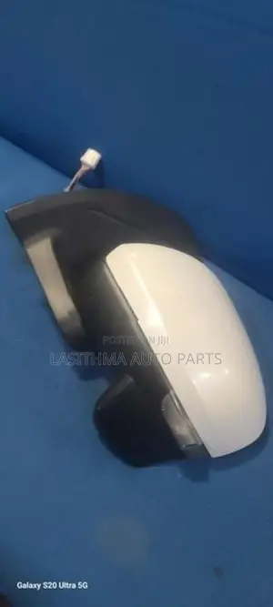Raize Side Mirror