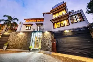 Modern House for Sale in Nugegoda