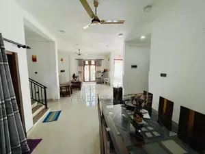 අංගසම්පූර්ණ දෙමහල් නිවසක් විකිණීමට.