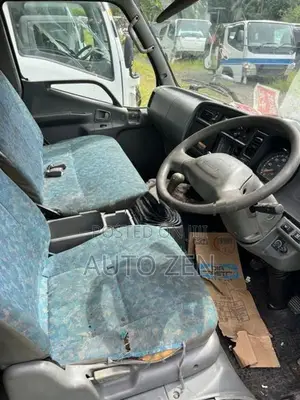 Canter wide cabin