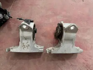 Honda Fit Shuttle GP2 Gearbox Mount