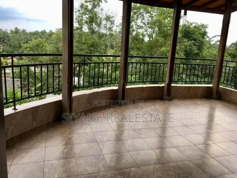 Brand New House for Sale in Thalawathugoda