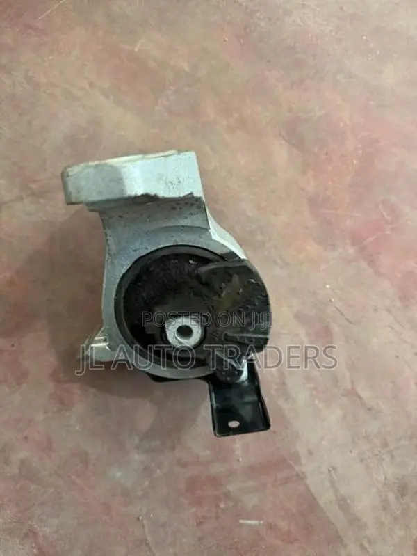 Honda Fit Shuttle GP2 Gearbox Mount