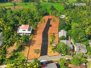 Land for sale in Kesbewa-Bandaragama road