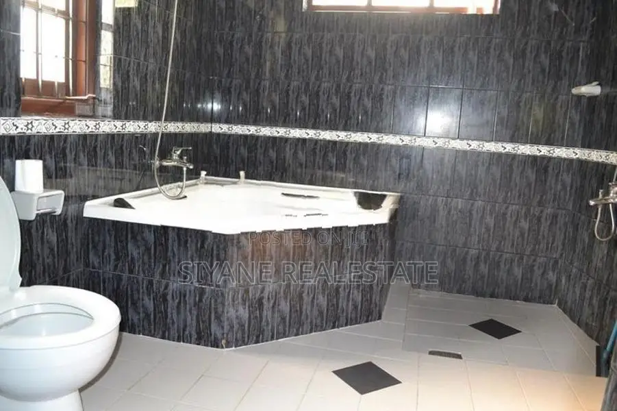 Brand New House for Sale in Thalawathugoda