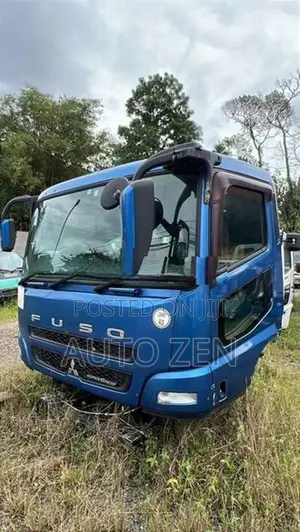 Fuso Super Great Cabin -04