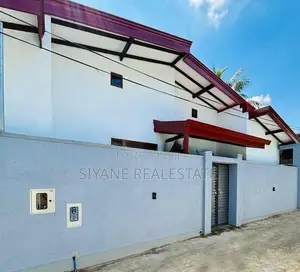 Modern House for Sale in Athurugiriya