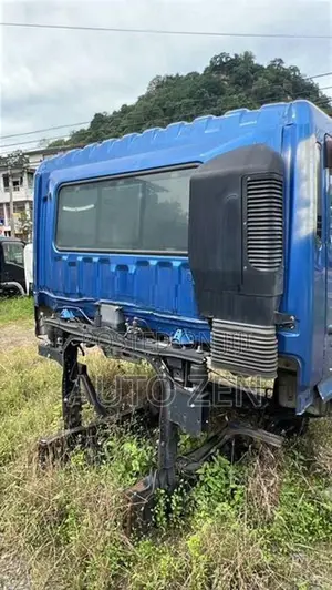 Fuso Super Great Cabin -04
