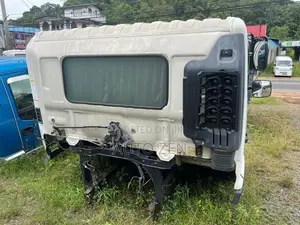 Hino Ranger Cabin CABIN-06