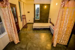 Semi Furnished / Luxury House For Sale in Peradeniya