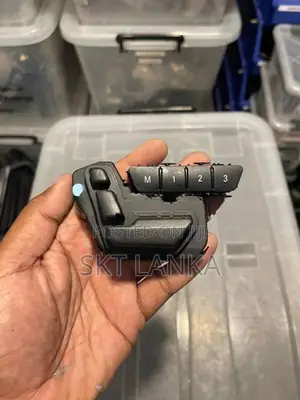 Genuine Mercedes E E200 E300 2013 W212 seat switch