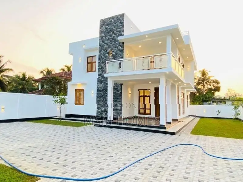 18 Perch Land With Brand New Modern House For Sale in Negombo