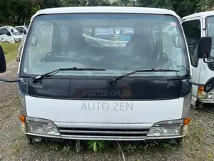 Isuzu Elf Samanala face Crew Cab CABIN -14