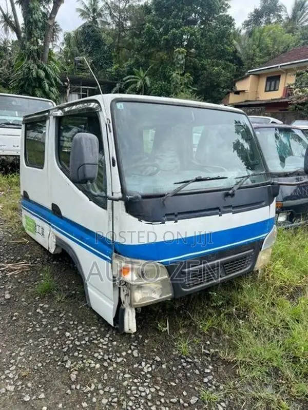Canter 4m40 Crew Cab Cabin CABIN-17