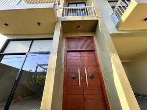BrandNew Luxury House in Kate Garden Gated - Madapatha Piliyandala
