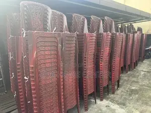 Piyestra Plastic Chair