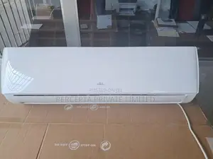 TCL 24000BTU Non Inverter AC