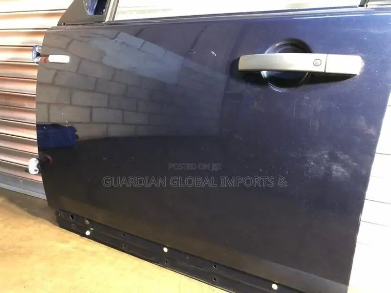 Land Rover Discovery 4 door