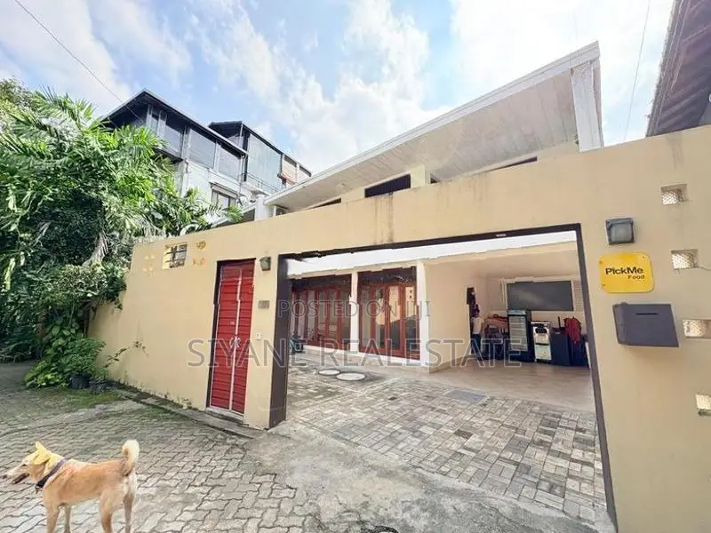 Luxury Two-Storey House for Sale – Nawala