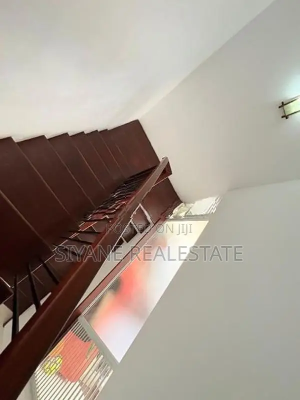 Luxury Two-Storey House for Sale – Nawala